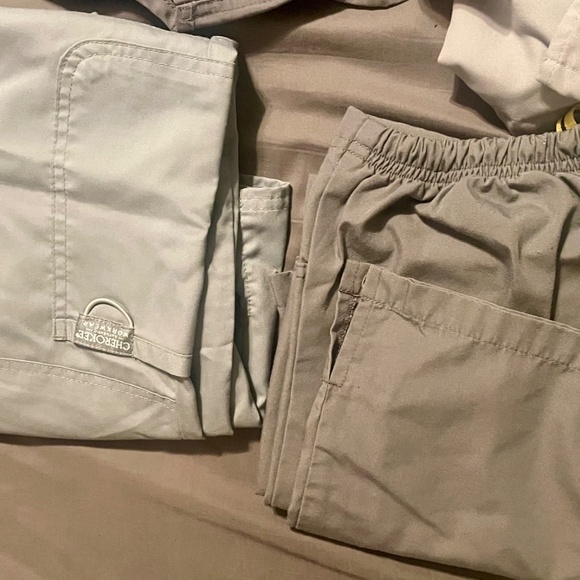 Scrubs - Picture 4 of 5